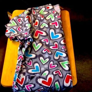 icu Size M women’s scrub all over heart top